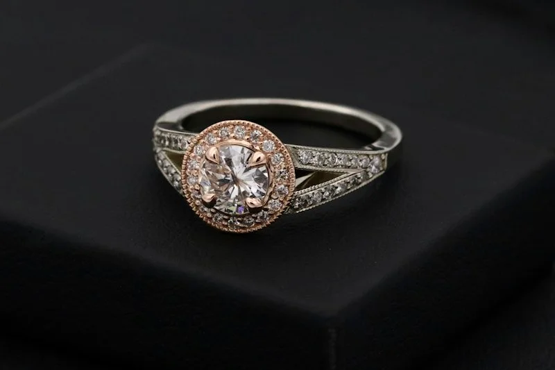 Men's Classic Polished Silver Band